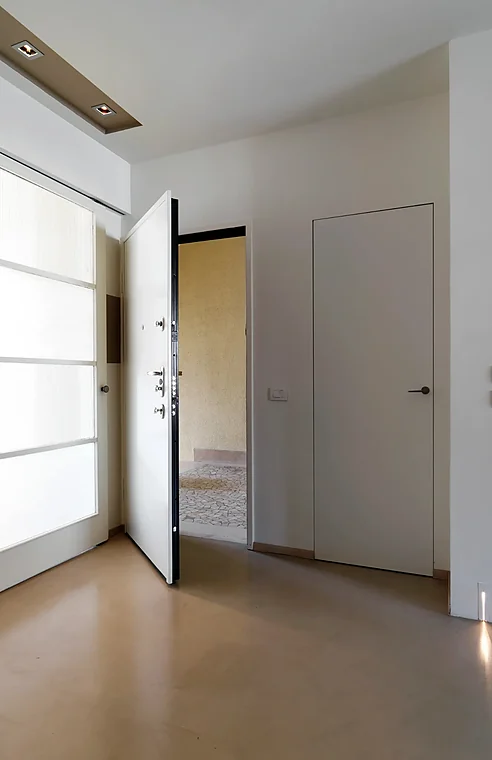 Leading Door Installation in Canmore